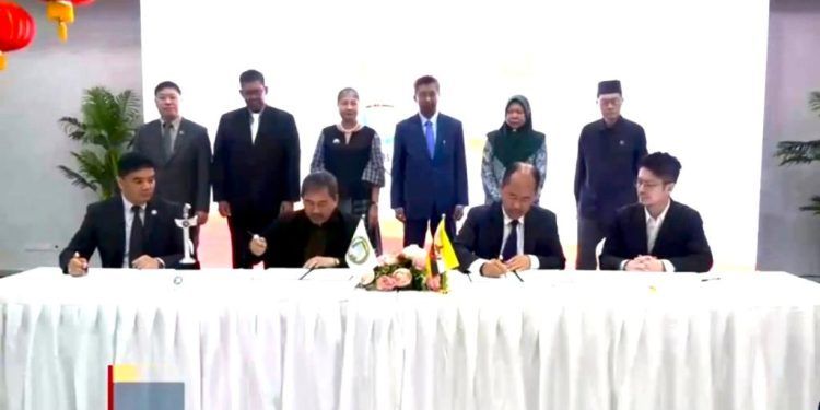 The Appointment Signing ceremony of event management and contractor for BETCON23